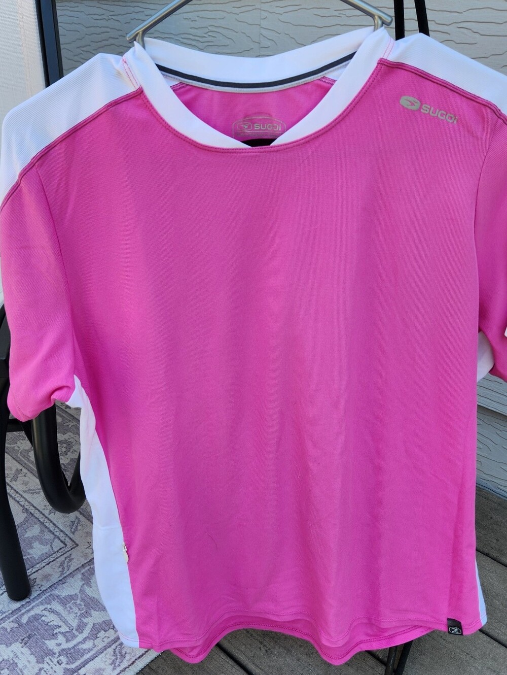 4 Athletic Tees Bundle X-Large  Shirts Womens